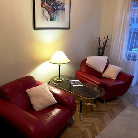 Apartament "Cleopatra 5" Przy Rynku Z Parkingiem, Faktury Vat Apartment Kielce Exterior photo