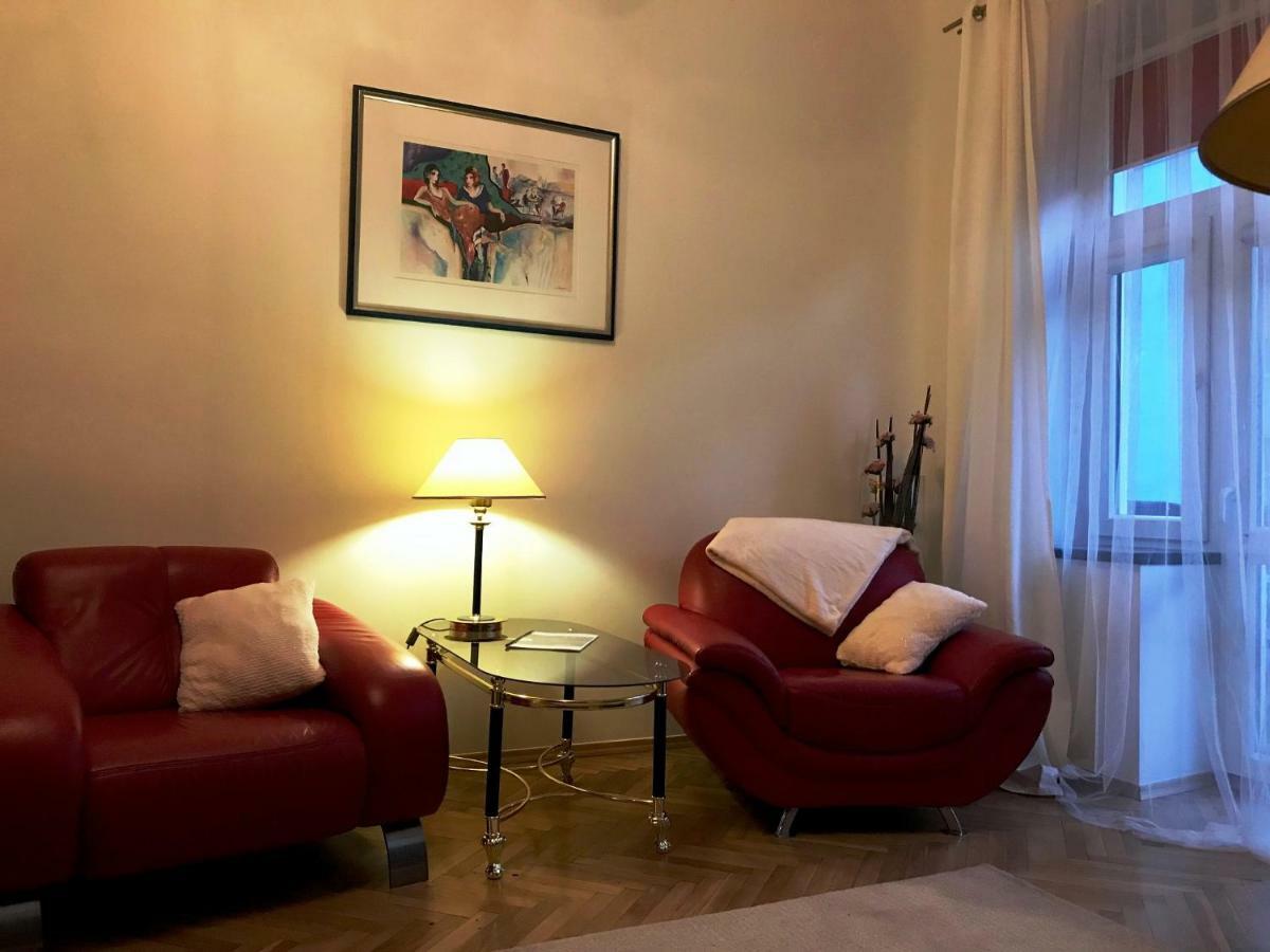 Apartament "Cleopatra 5" Przy Rynku Z Parkingiem, Faktury Vat Apartment Kielce Exterior photo