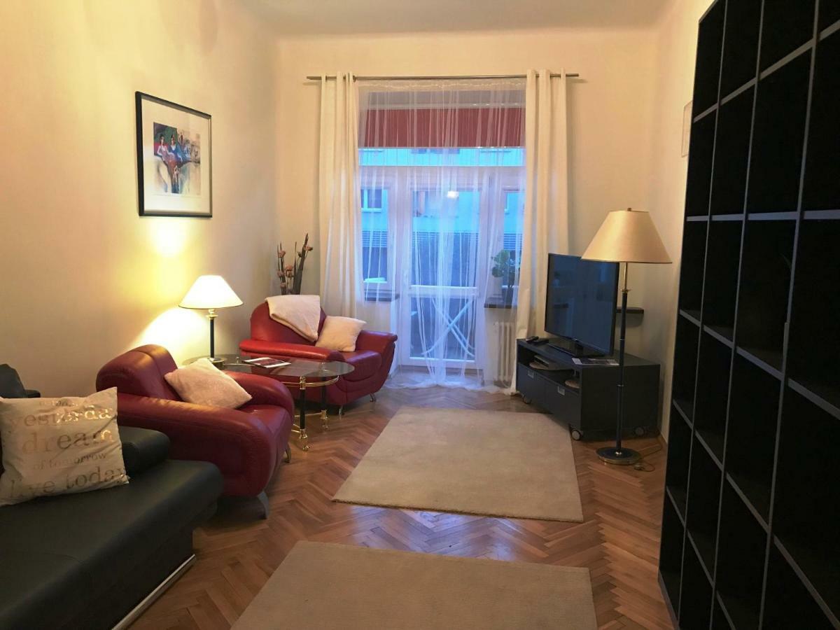 Apartament "Cleopatra 5" Przy Rynku Z Parkingiem, Faktury Vat Apartment Kielce Exterior photo