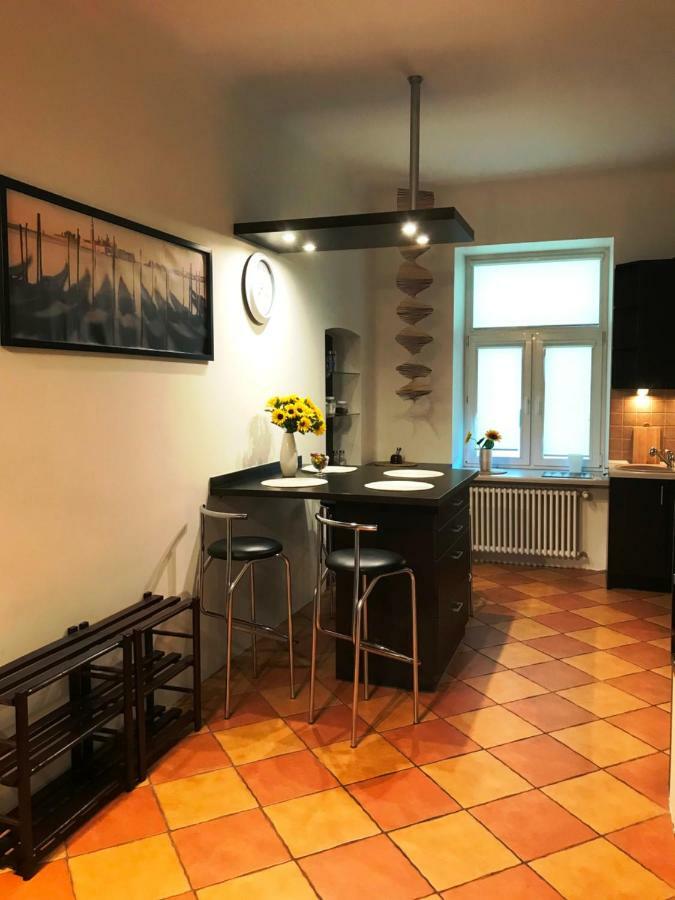 Apartament "Cleopatra 5" Przy Rynku Z Parkingiem, Faktury Vat Apartment Kielce Exterior photo
