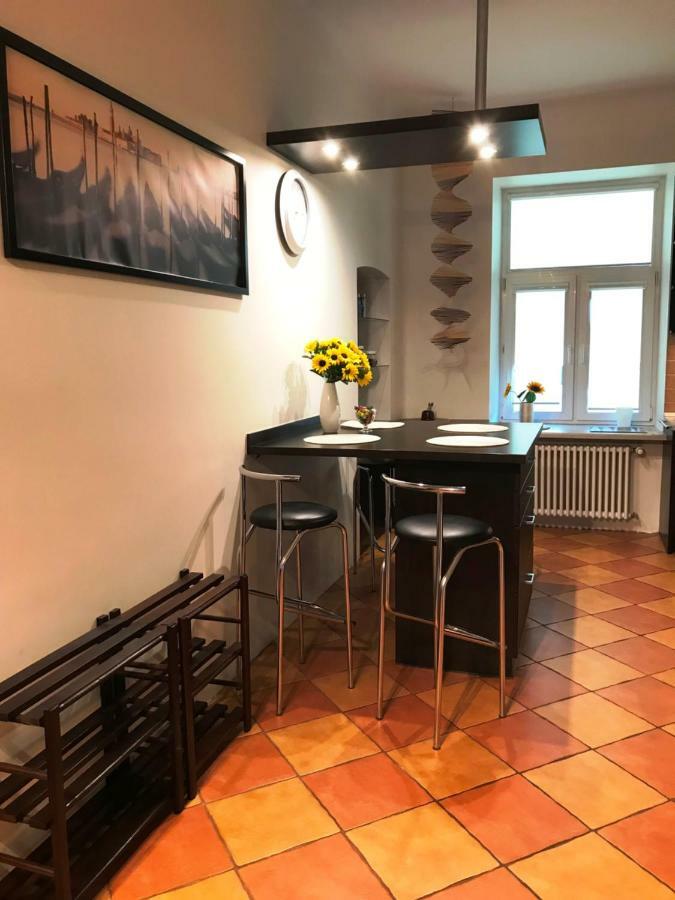 Apartament "Cleopatra 5" Przy Rynku Z Parkingiem, Faktury Vat Apartment Kielce Exterior photo